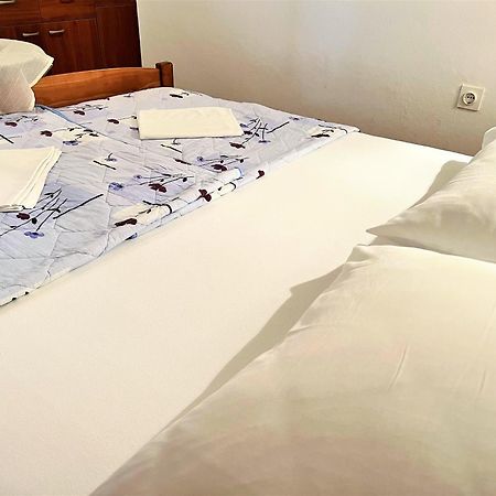 Zoro Apartments Palit Værelse billede