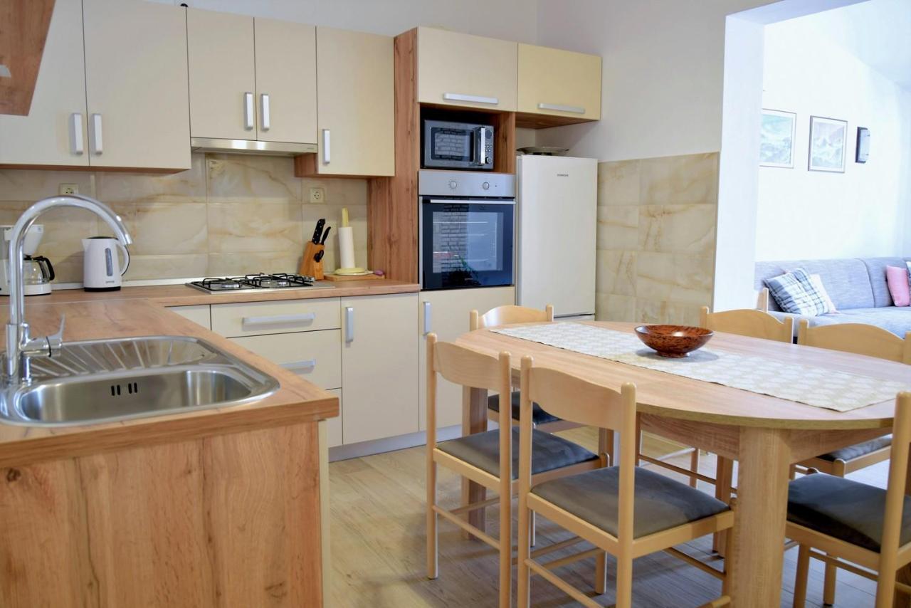 Zoro Apartments Palit Eksteriør billede