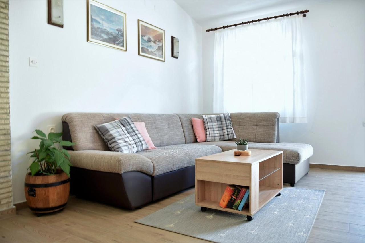 Zoro Apartments Palit Eksteriør billede